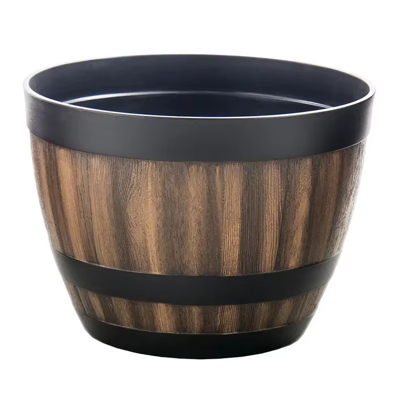 Pot de fleurs élégant inspiré de un baril de whisky