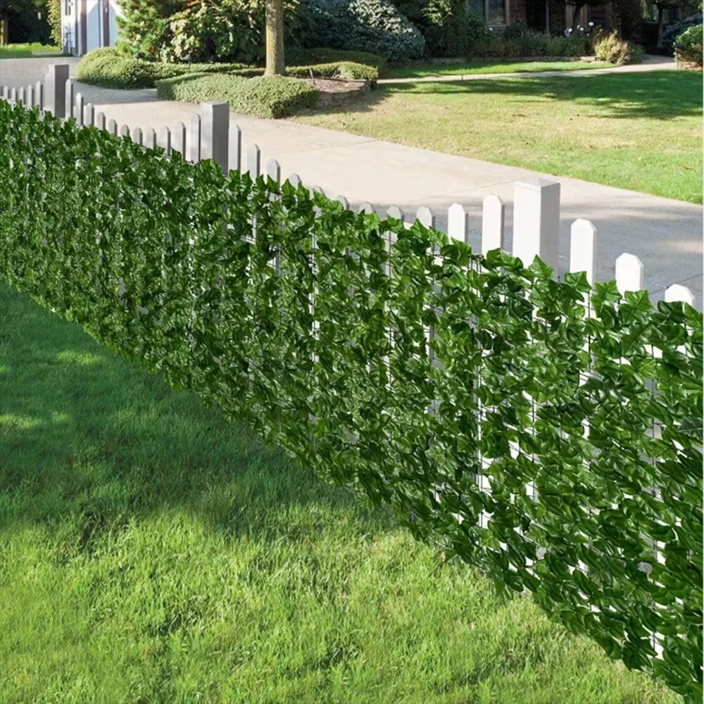 Panneaux de clôture à feuilles vertes