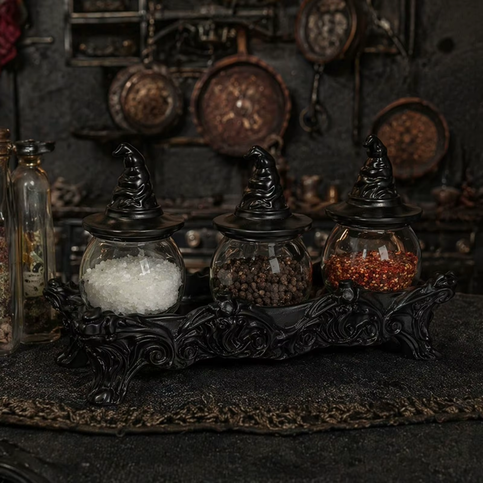 Bocaux à épices uniques avec couvercles en forme de chapeau de sorcière, décoration de cuisine Witchcore, ensemble de bocaux à épices d'apothicaire pour thé, café, noix ou sucre