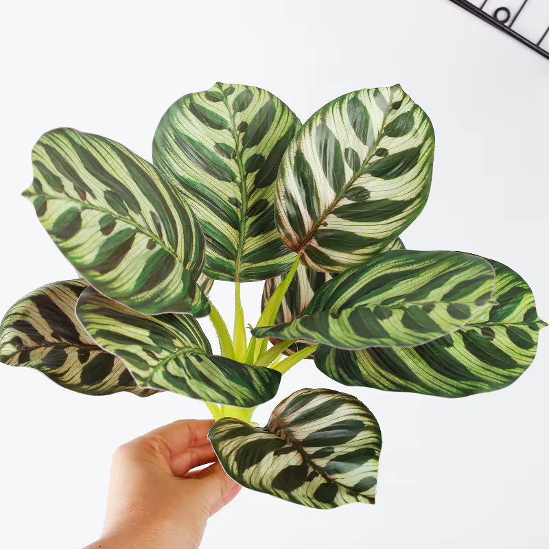 Plantes vertes en plastique pour bureau
