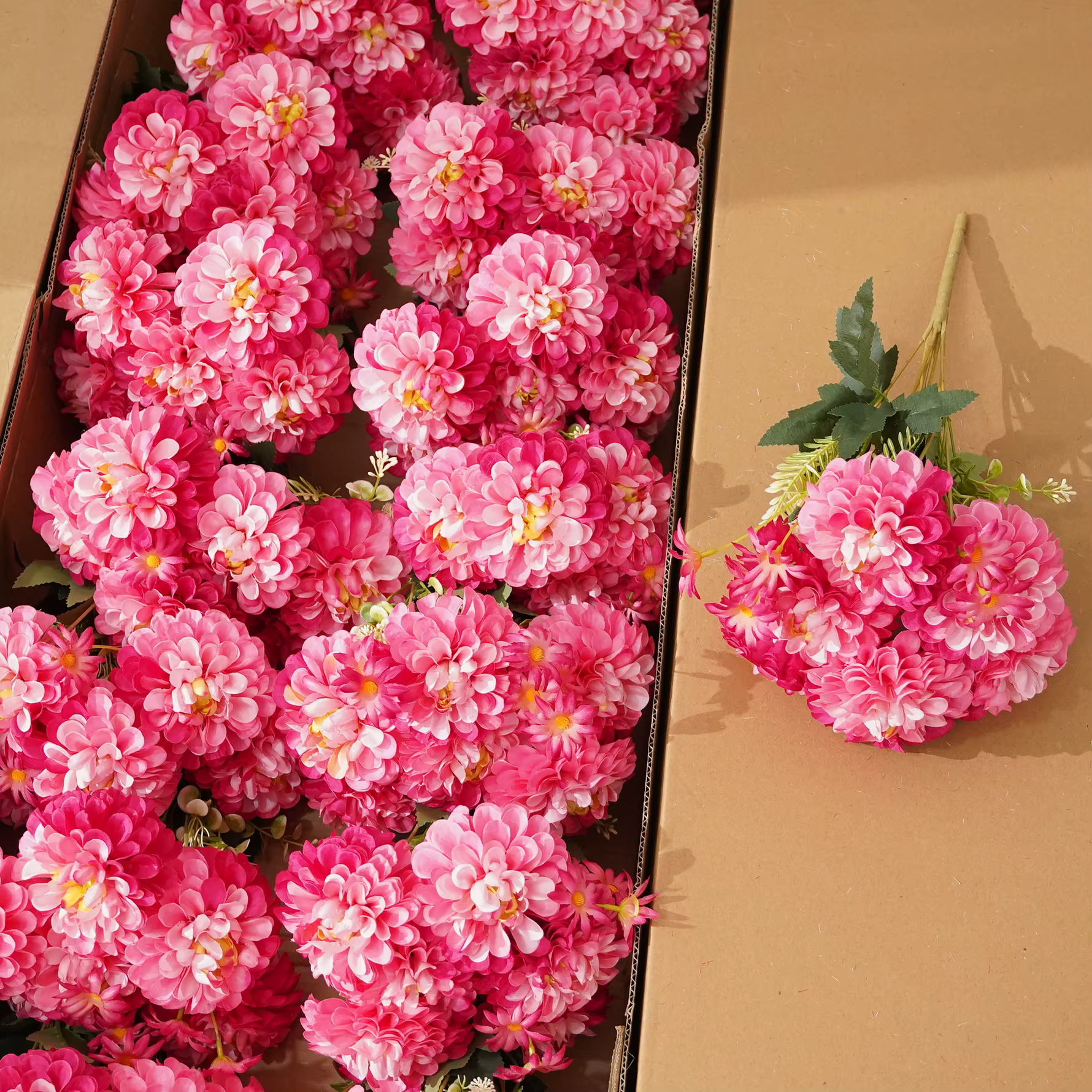 CHUXIN C8414 9 Têtes 1 Bouquet de Chrysanthèmes Artificiels pour Mariage
