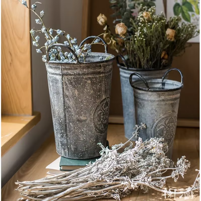 Vase à fleurs en peau de fer flocon de neige