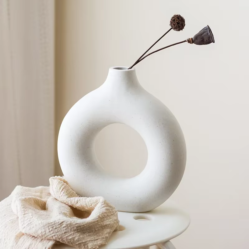 Vase nordique circulaire en forme de donut