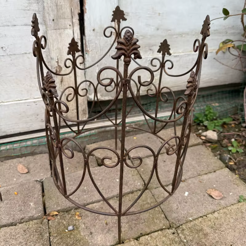 Clôture de jardin rustique