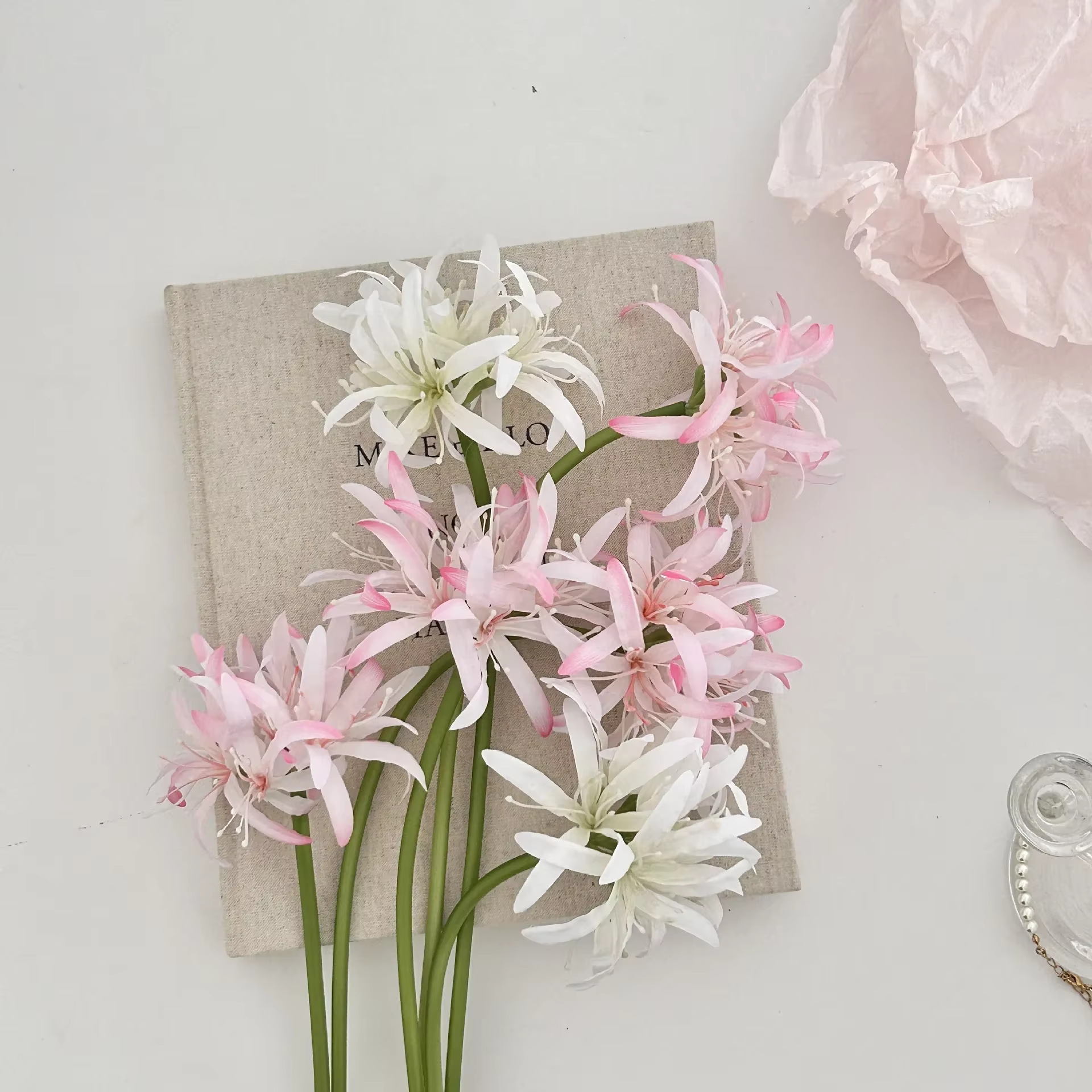 Fleurs de lys araignée rouge artificielles de 19.7 pouces