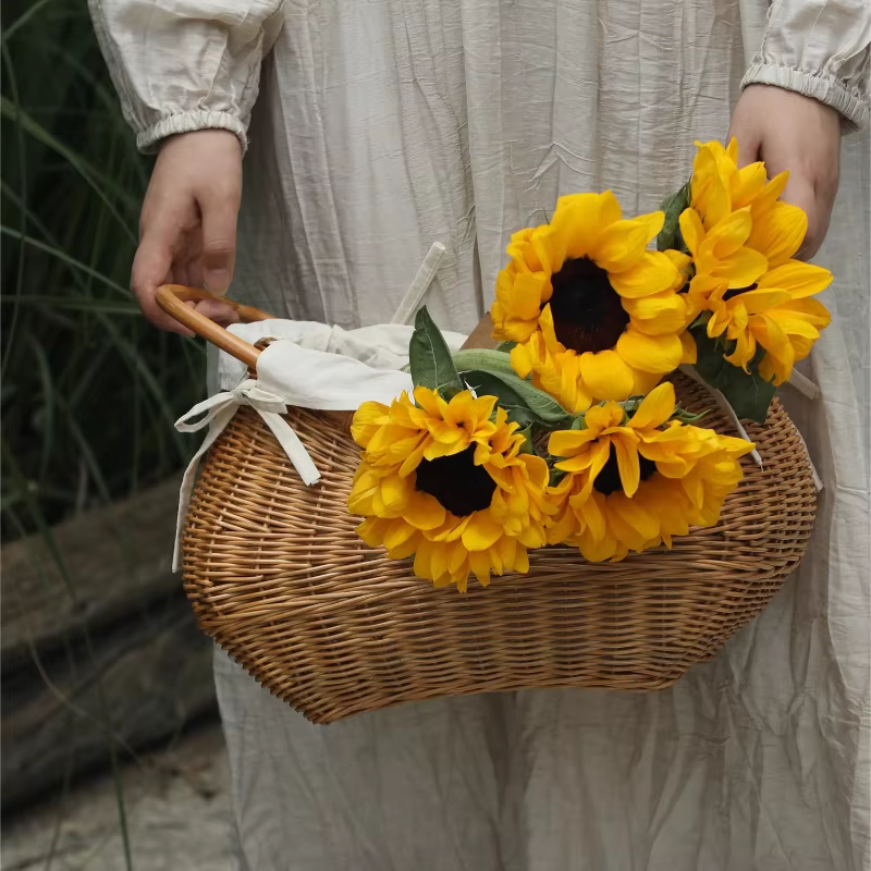 Panier de fleurs bohème en rotin tissé à la main