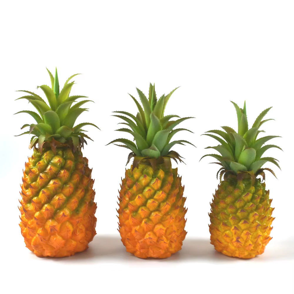 Grand ananas jaune Fruits tropicaux