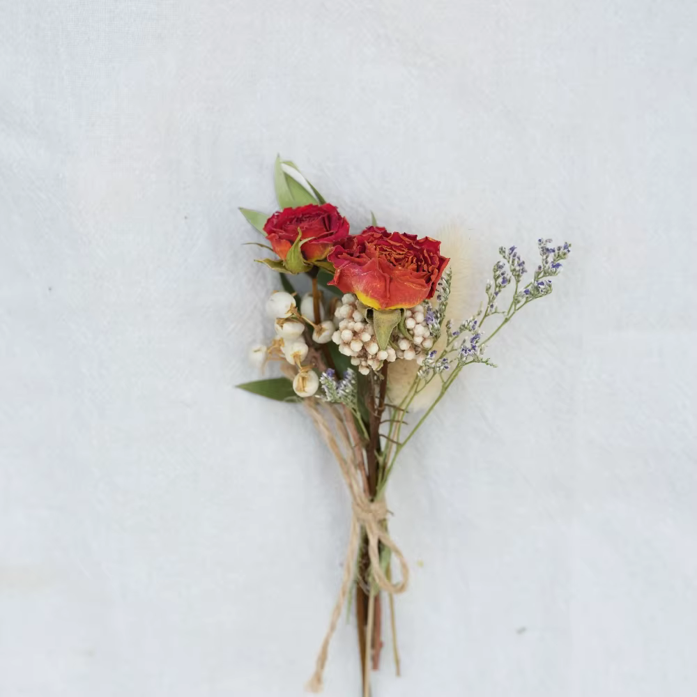 Mini bouquet de fleurs séchées naturelles