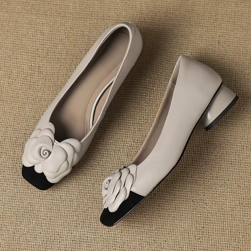 Chaussures élégantes à talons bas pour femmes, décoration florale, chaussures de styliste à bout carré, confortables, en cuir souple, décontractées