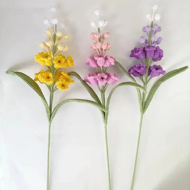 Bouquet de jacinthes en laine tissée