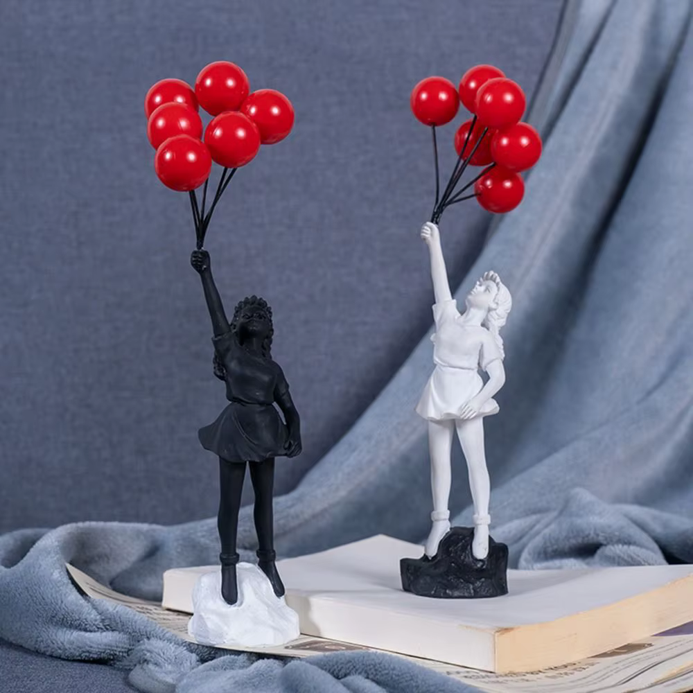 Statue de lanceur de fleurs intérieure en résine