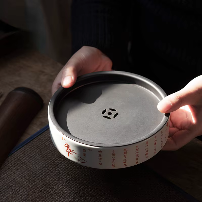 Porte-Pot avec couvercle en étain