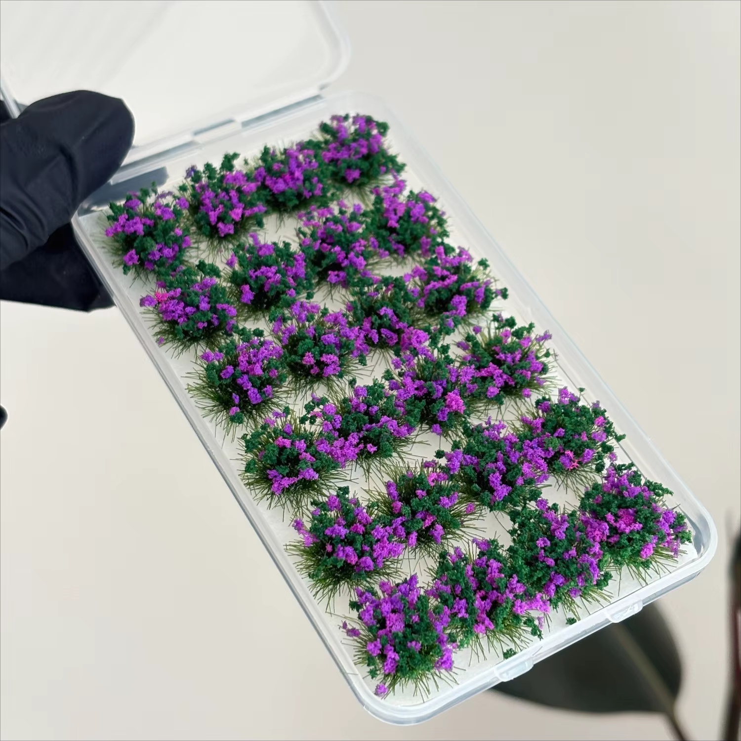 Clapets d'herbe réalistes miniatures 24 pièces