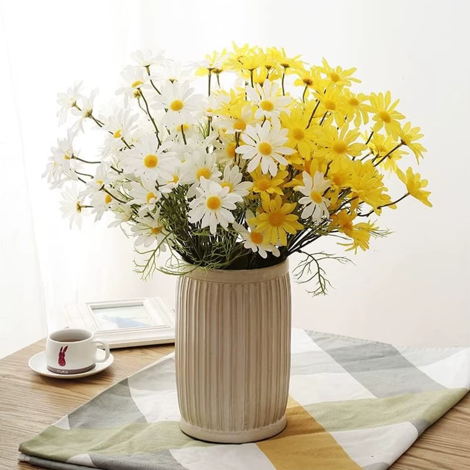 Fleurs artificielles, marguerites