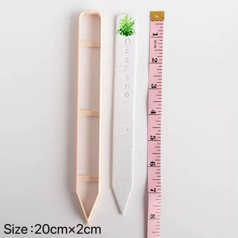 Cutter pour étiquettes de plantes