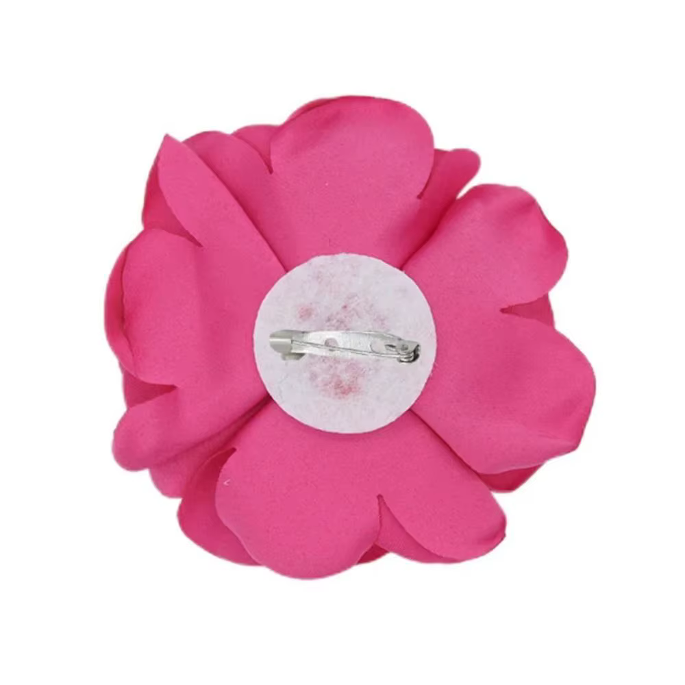 Grande broche fleur de rose en tissu
