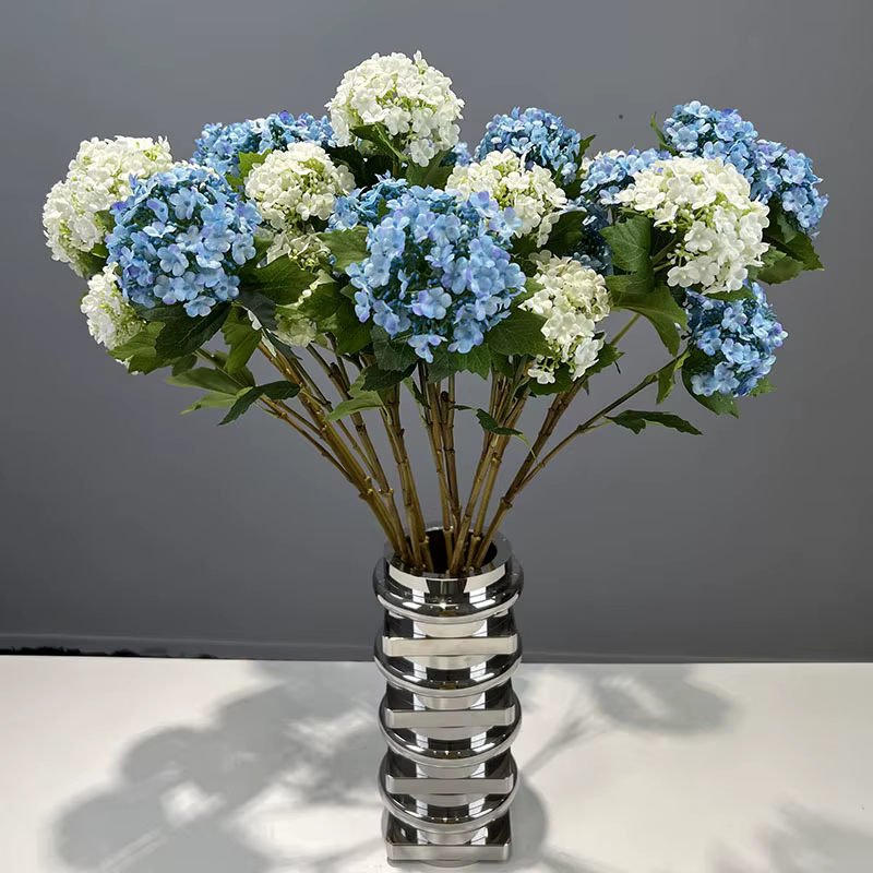 Fleurs artificielles en soie