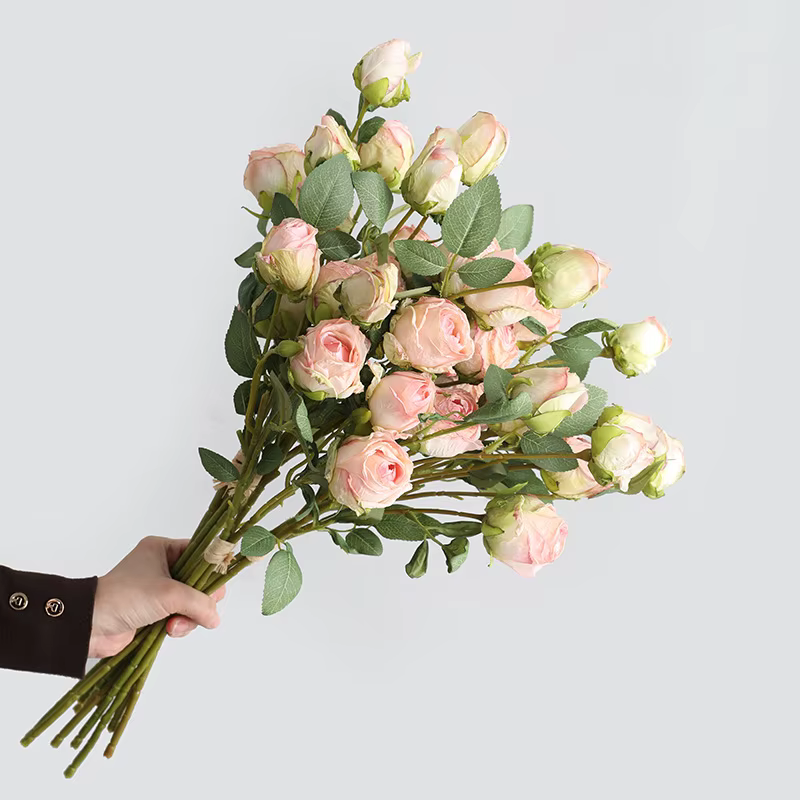 Bouquet de fausses Roses en soie