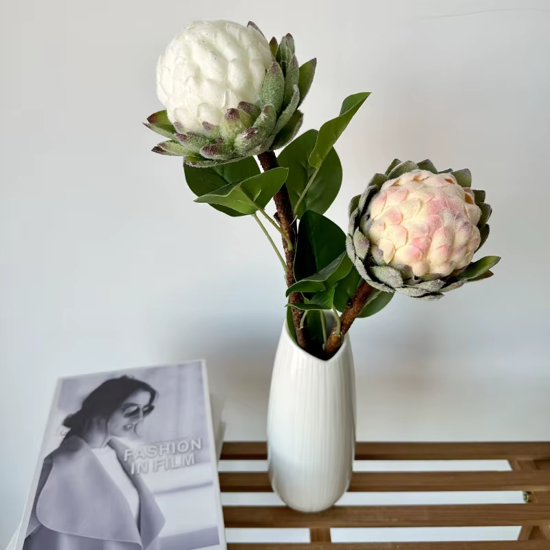 Fleurs artificielles rétro flocées
