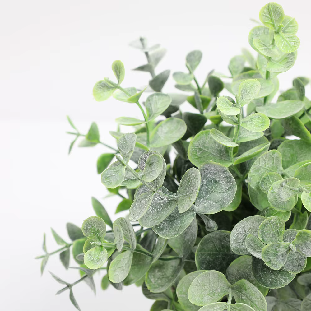 Plante artificielle d'eucalyptus en pot