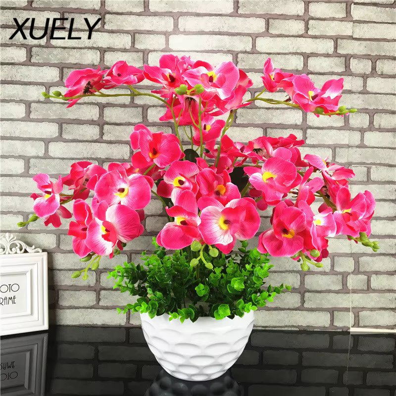 Plante à tête de fleur artificielle
