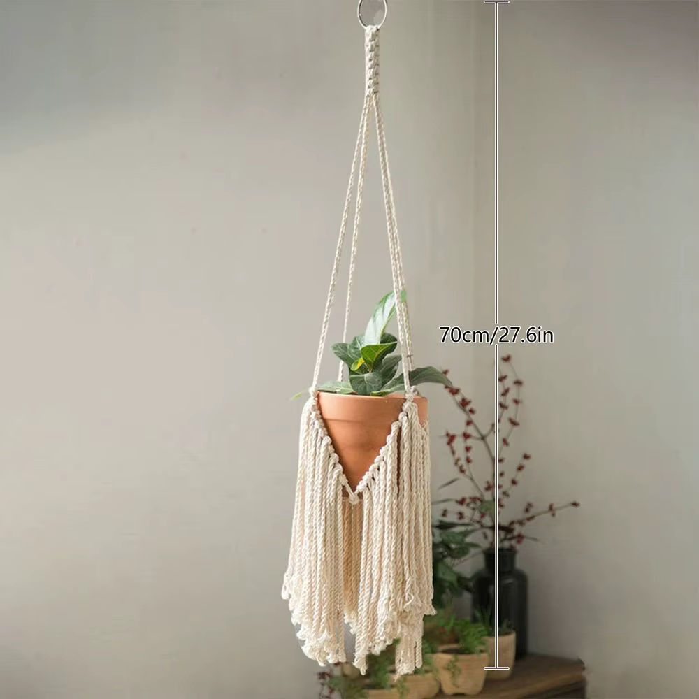 Porte-plantes en macramé pour salon intérieur