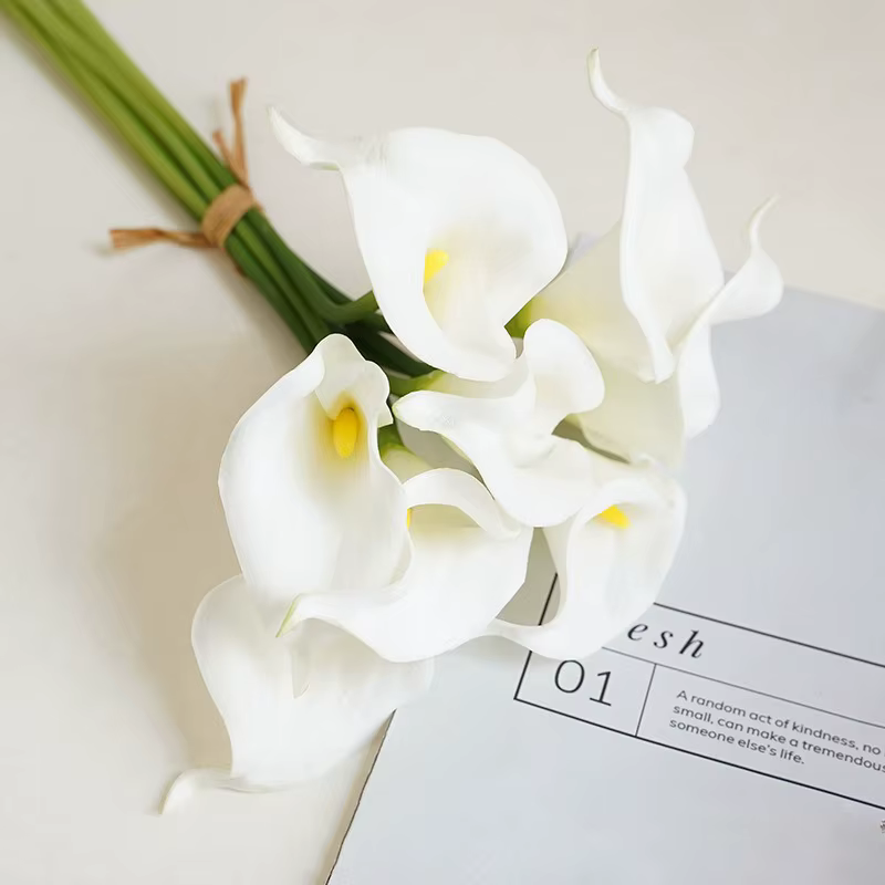 Simulation de lys Calla en PU