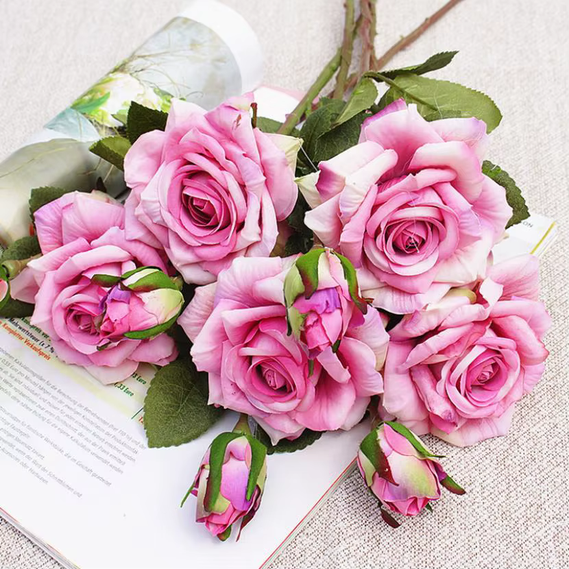 Grandes roses artificielles en soie roses