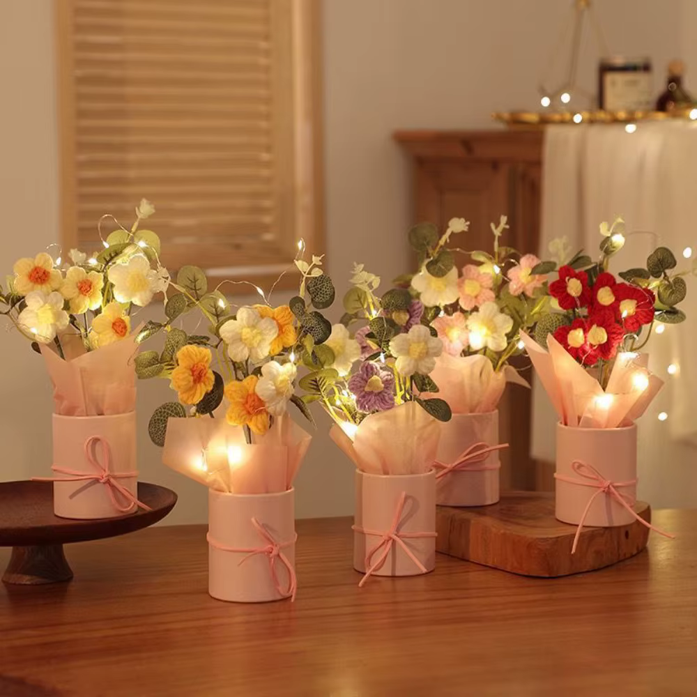 Fleurs au Crochet tricotées faites à la main avec seau