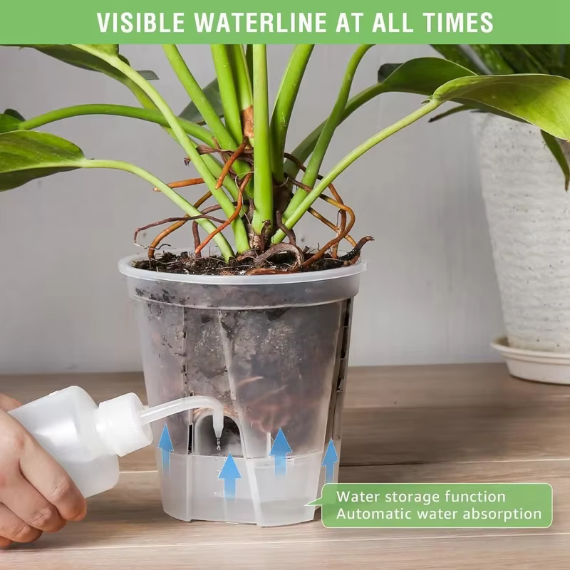 Pot de plantes à arrosage automatique