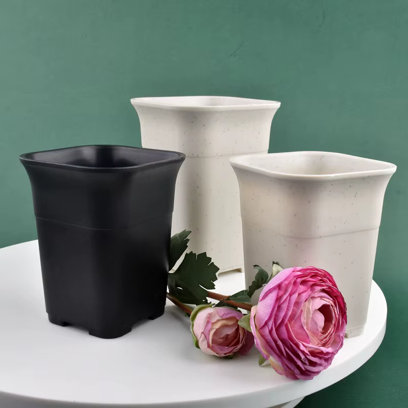Pot de fleurs pour plantes carrées approfondies