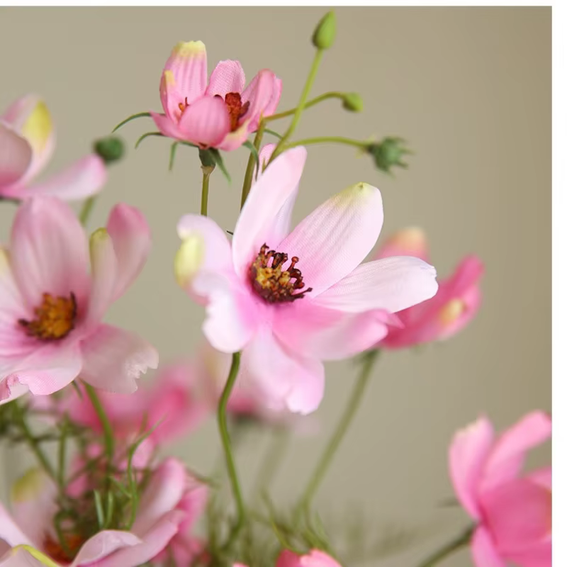 12 pièces de fleurs artificielles en soie