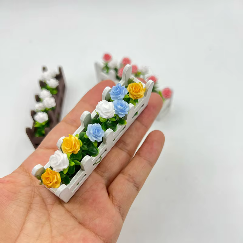 Mini fleur en pot, ensemble de fleurs de clôture de roses