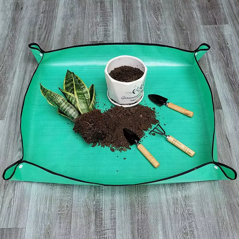 Tapis de jardinage pour repiquage (50x50cm)
