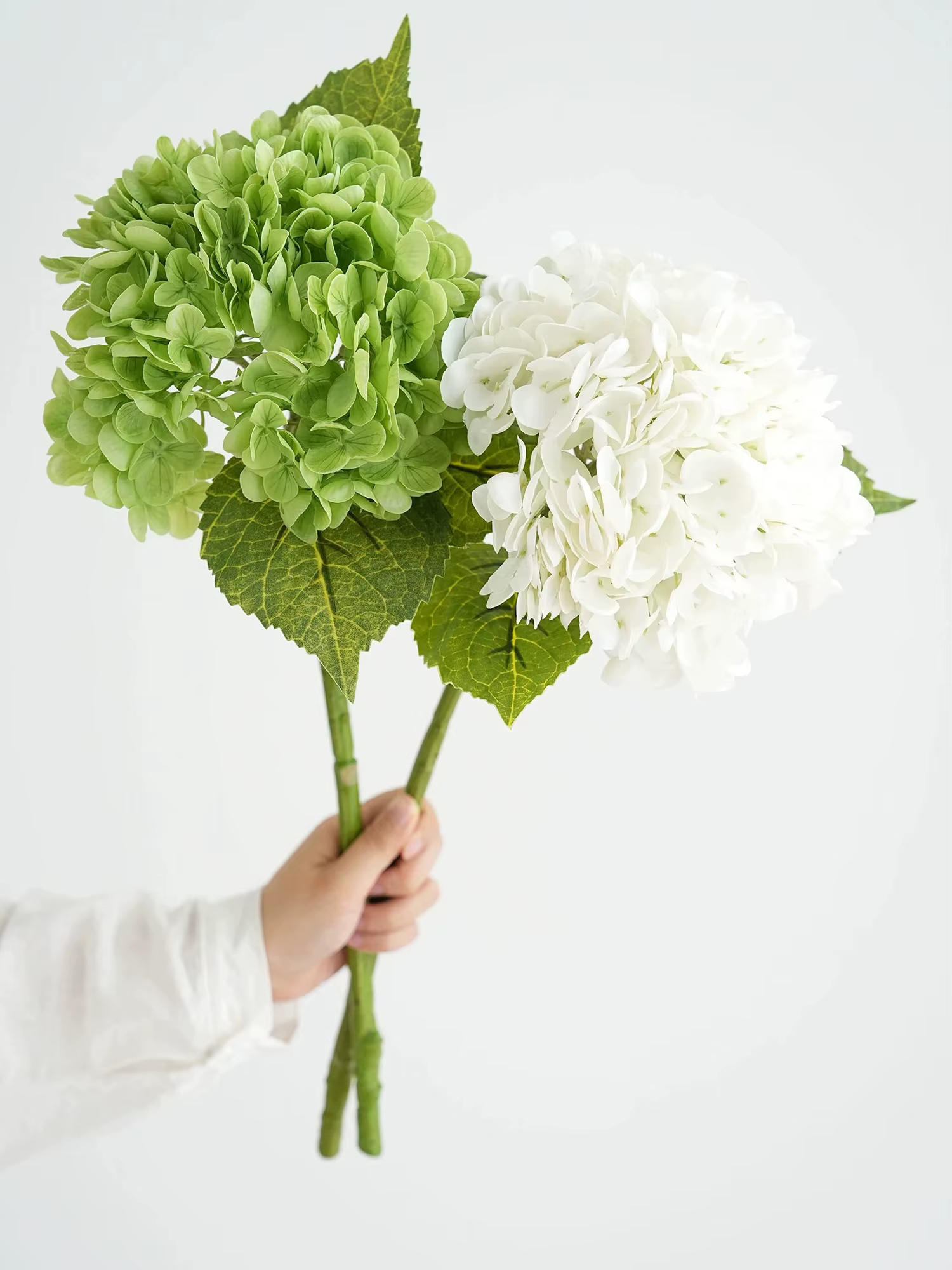 Fleurs d'hortensia artificielles bleues