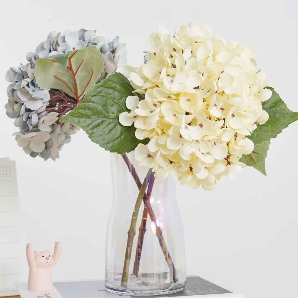 Fleurs artificielles, champignon rétro