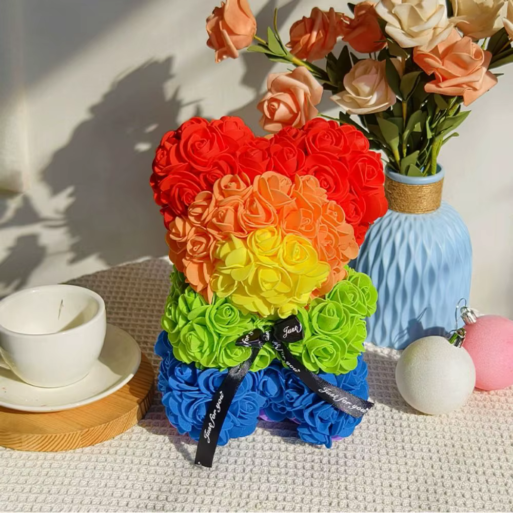 Fleur artificielle multicolores de haute qualité 15*15*22cm/16*16*24cm Rose éternelle arc-en-ciel Ours Cadeau d'anniversaire pour petite amie