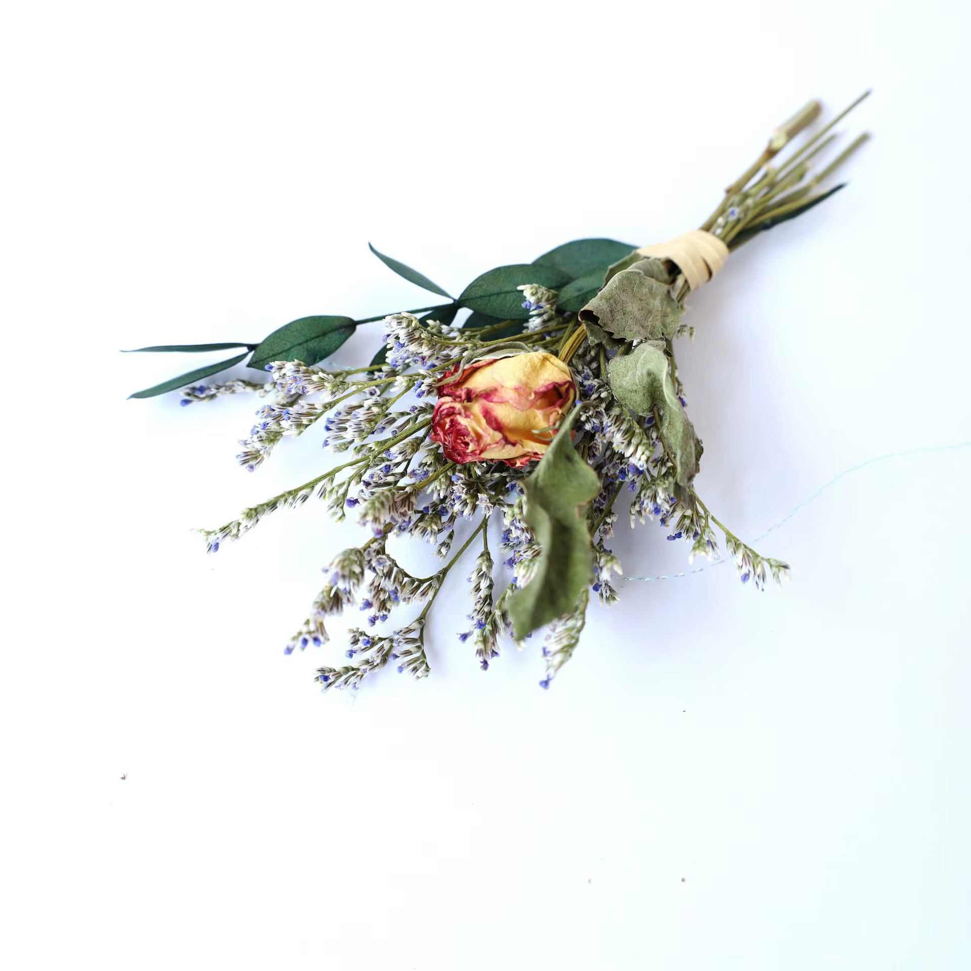 Mini bouquet de fleurs séchées à faire soi-même