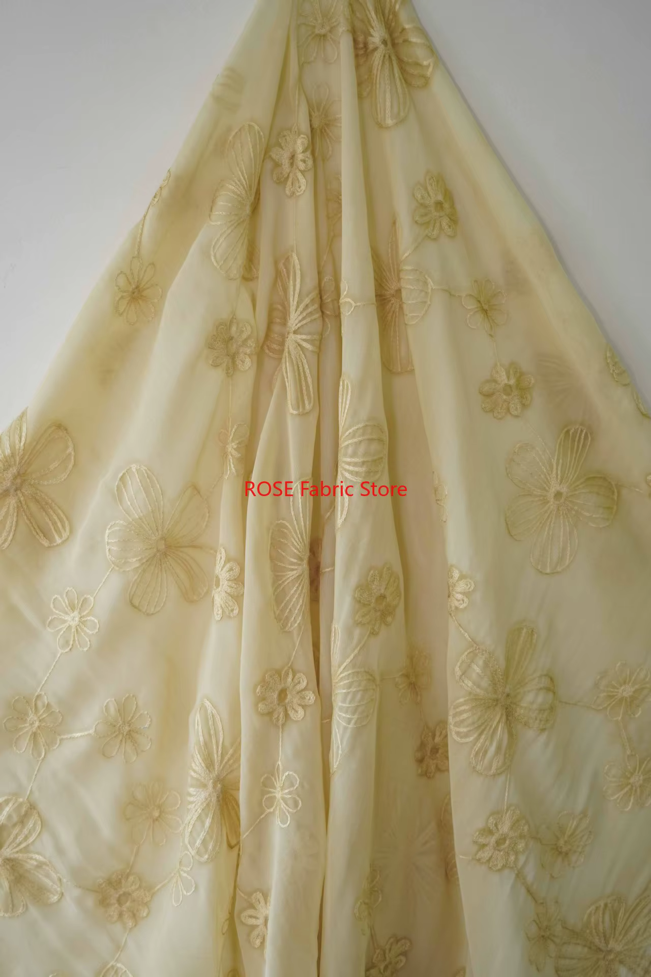 Tissu en mousseline de soie vert Beige brodé de fleurs, tulle Floral pour robe de mariée, robe de soirée, robe d'été, chemises, Design de costumes