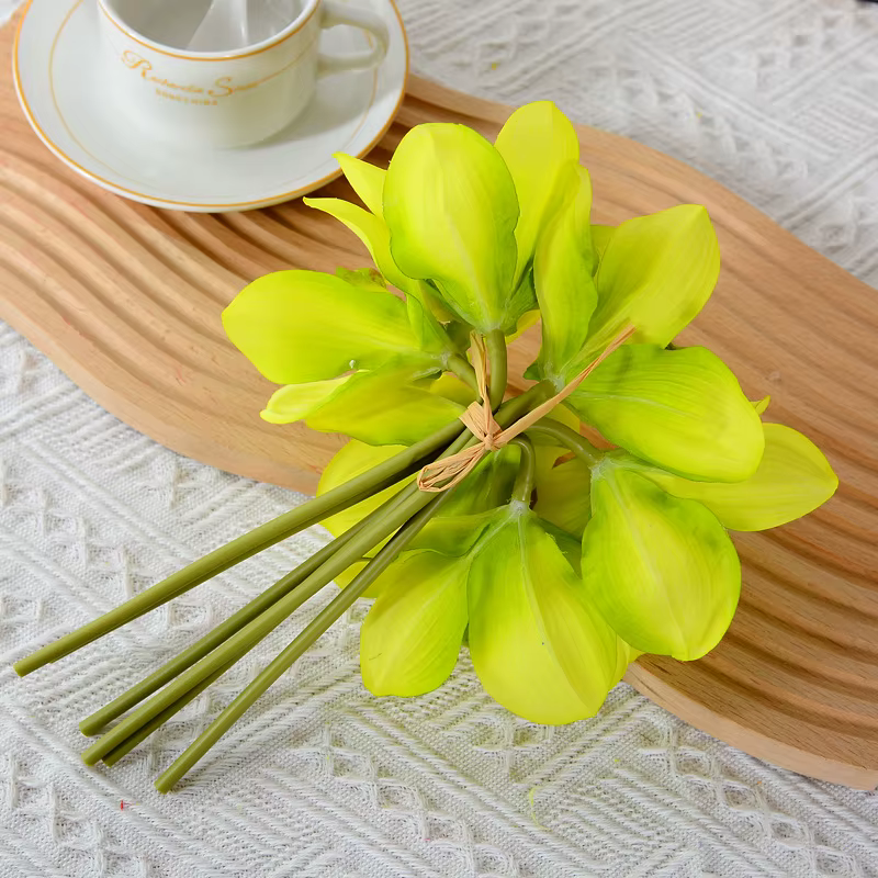 YO CHO Bouquet de fleurs d'orchidées artificielles 6 têtes en Latex Real Touch Cymbidium Flower DIY
