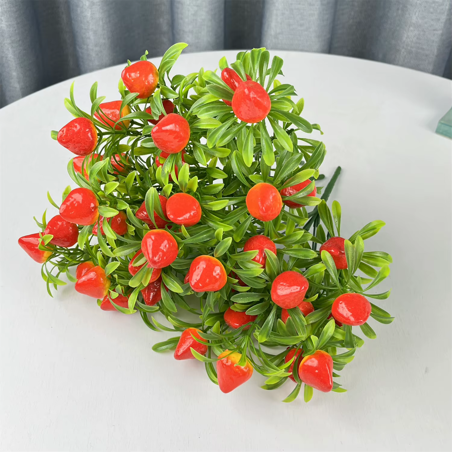 4 plantes artificielles de fraises