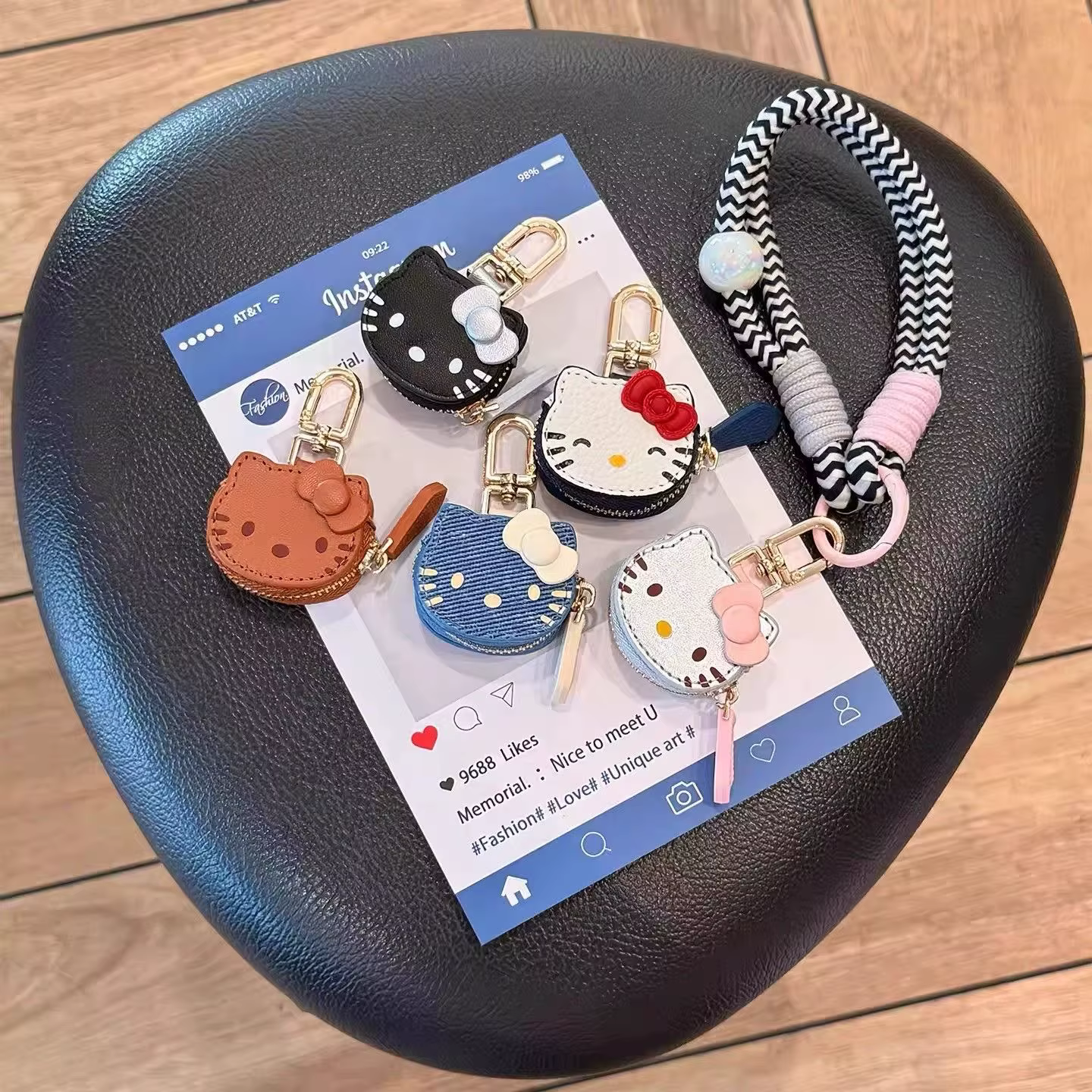 Porte-clés mini sac en cuir Hello Kitty mignon, texture haut de gamme, accessoire pour jeune fille, décoration créative pour sac quotidien, cadeau pour amis