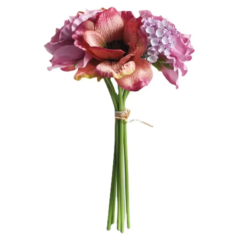 Bouquet de pivoines de montagne parfumées nordiques