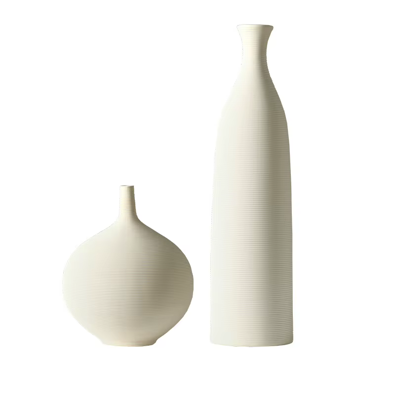 Vase en céramique, décoration avancée