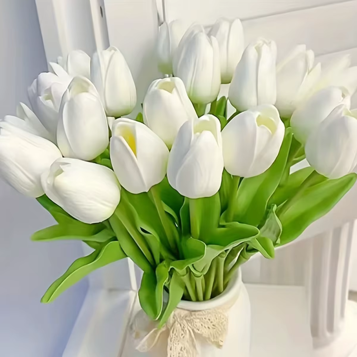 Fleurs de tulipes artificielles réalistes au toucher