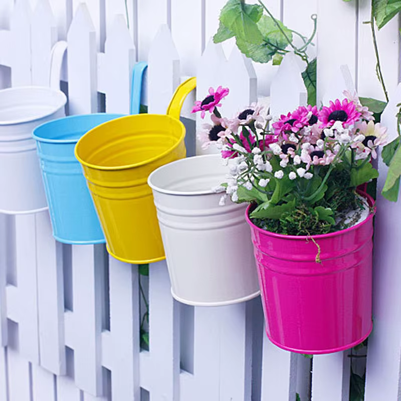 Pots à fleurs en métal avec crochet pour accrocher au mur