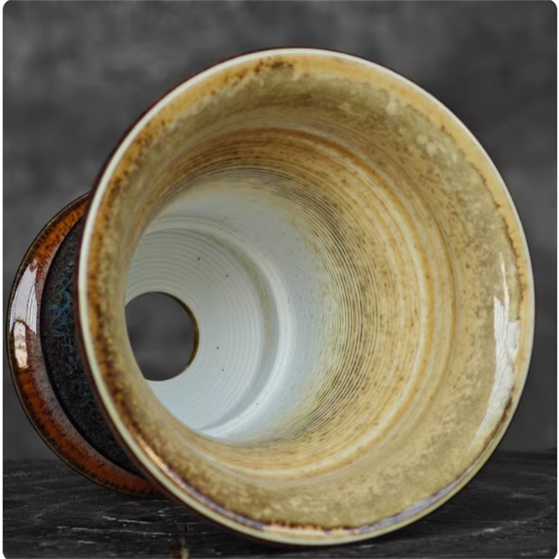 Pot en porcelaine bleue ronde émaillée pour racines