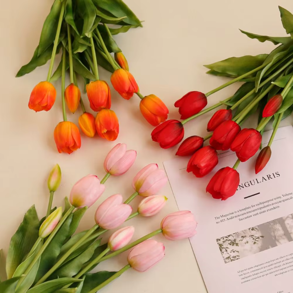 Bouquet de tulipes réalistes à 5 têtes