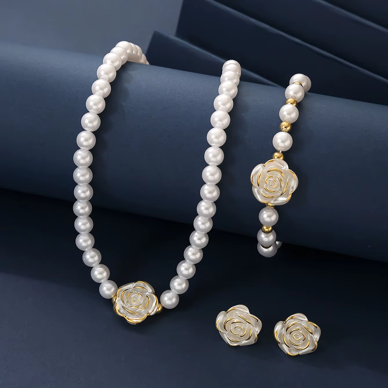 Collier et Bracelets en Imitation de perles pour femmes, élégant, fleur délicate, boucles d'oreilles, polyvalent, quotidien, fête, Banquet, mariage, bijoux cadeaux