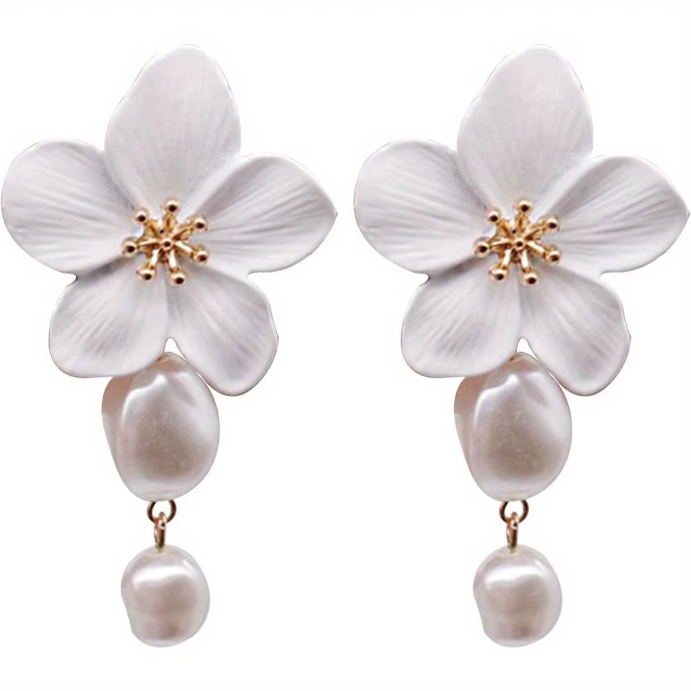 Boucles d'oreilles florales bohèmes en perles, clous d'oreilles en forme de pétales de fleurs, bijoux pour femmes